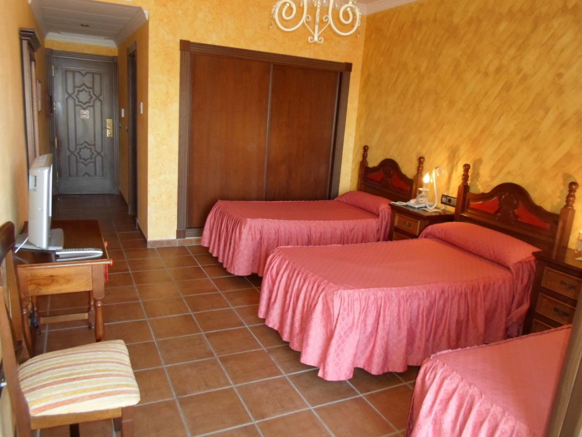 Hotel El Doncel Atarfe Luaran gambar